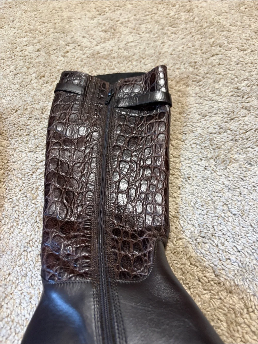 Clarks Hopedale Size 5.5 Wish Brown Leather Crocodile Embossed Knee Boots